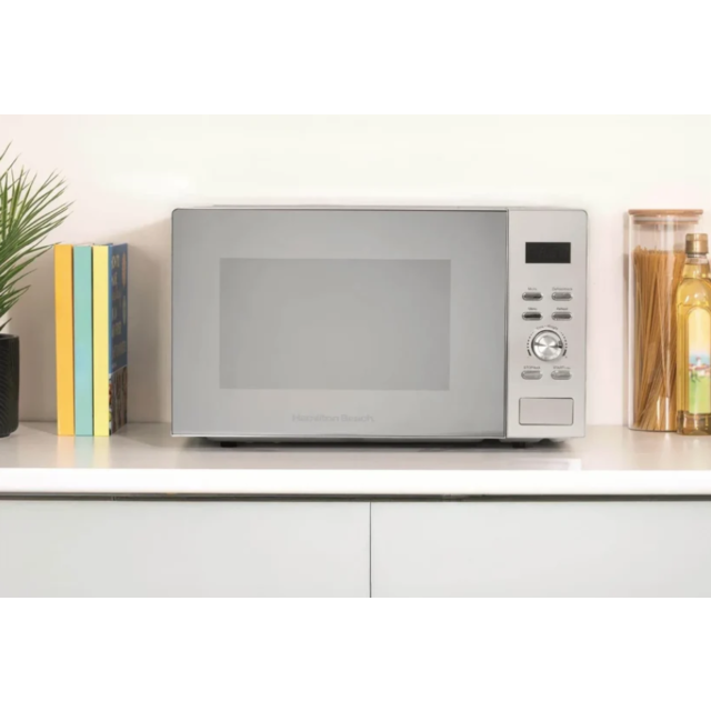 Hamilton Beach 30L Family Microwave - Black