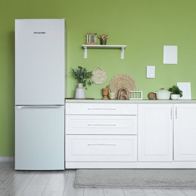 Montpellier MDAS170W Fridge Freezer - White
